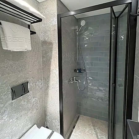Otel Woxx 3*